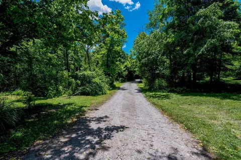 4850 Klatte Rd, Cincinnati, OH 45244 photo 4