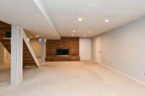 3921 Springoak Dr, Cincinnati, OH 45248 photo 23