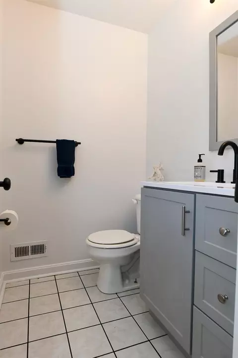 3921 Springoak Dr, Cincinnati, OH 45248 photo 19