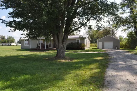 8704 Katterman Rd, Sardinia, OH 45171 photo 3