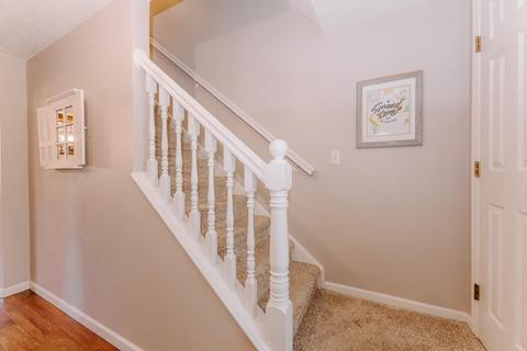 10470 Springrun Dr, Cincinnati, OH 45231 photo 22