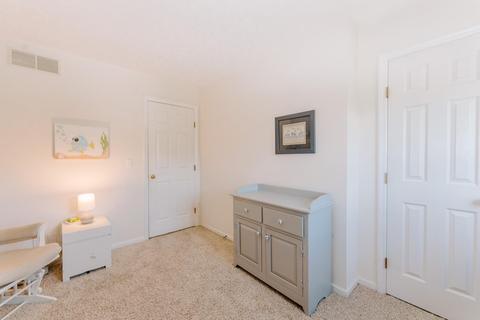 10470 Springrun Dr, Cincinnati, OH 45231 photo 32