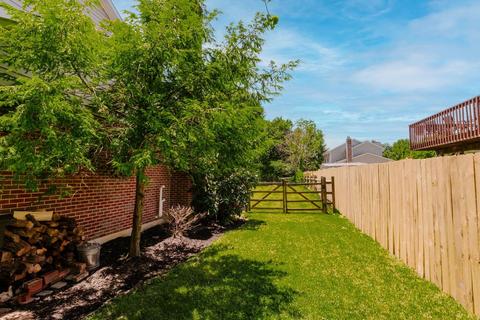10470 Springrun Dr, Cincinnati, OH 45231 photo 49