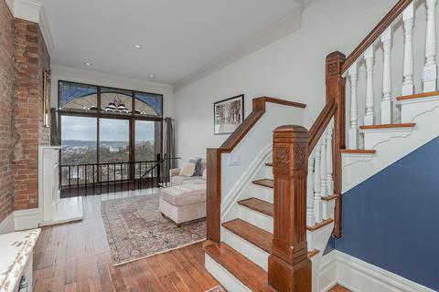 1265 Ida St, Cincinnati, OH 45202 photo 3