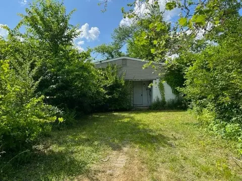 1252 Heitman Ln, Batavia, OH 45103