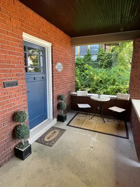 3972 Abington Ave, Cincinnati, OH 45229 photo 3