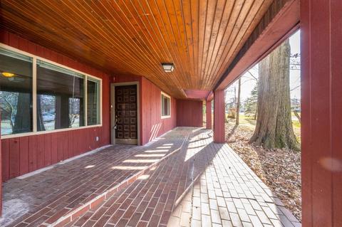 9084 Arrowhead Ct, Cincinnati, OH 45231 photo 3