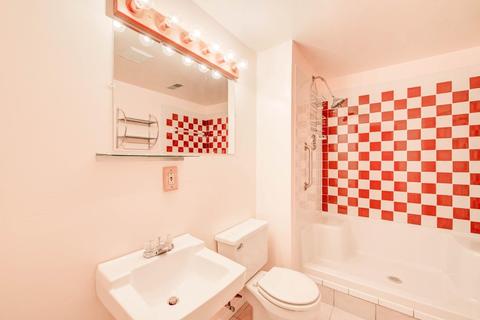3130 Ruth Ave, Cincinnati, OH 45211 photo 22