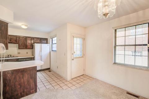 3130 Ruth Ave, Cincinnati, OH 45211 photo 3