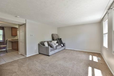 4570 Treeview Ct, Batavia, OH 45103 photo 3