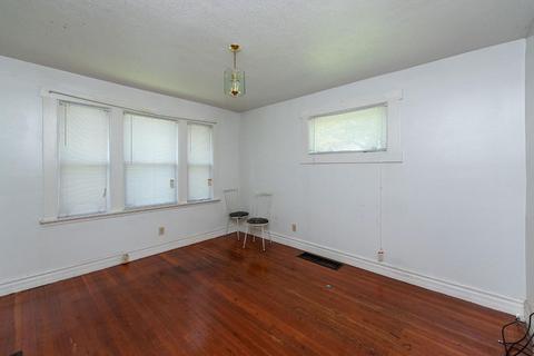 4323 Watterson St, Cincinnati, OH 45227 photo 28