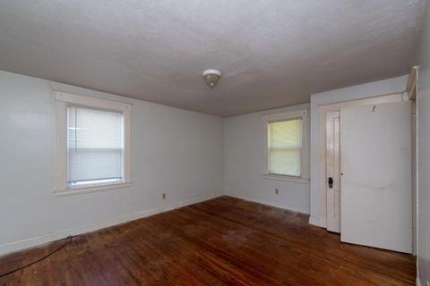 4323 Watterson St, Cincinnati, OH 45227 photo 38