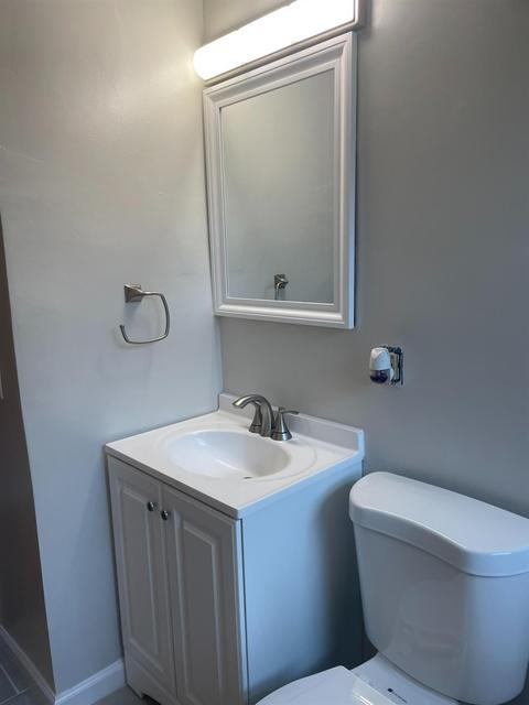 1058 Hempstead Dr, Cincinnati, OH 45231 photo 5