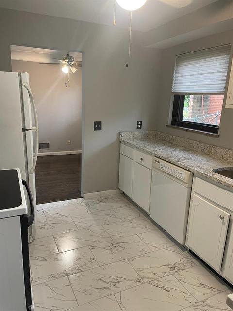 1058 Hempstead Dr, Cincinnati, OH 45231 photo 9