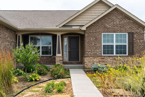 728 E Brooke Dr, Monroe, OH 45050 photo 3