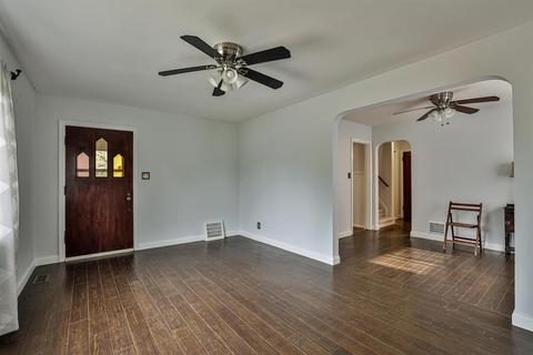 6910 Roe St, Cincinnati, OH 45227 photo 5