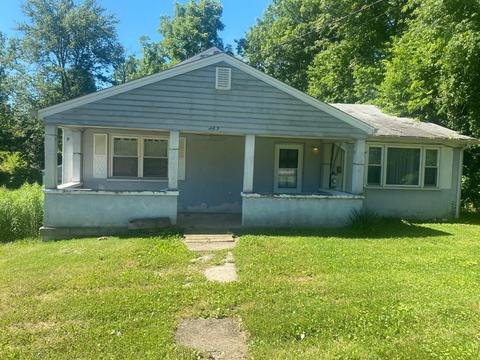 869 Shayler Rd, Cincinnati, OH 45245 photo 1