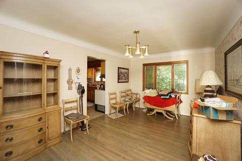 5461 Fox Rd, Cincinnati, OH 45239 photo 6