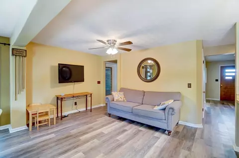 689 Clough Pike, Cincinnati, OH 45245 photo 5