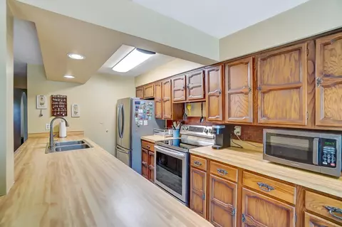689 Clough Pike, Cincinnati, OH 45245 photo 13