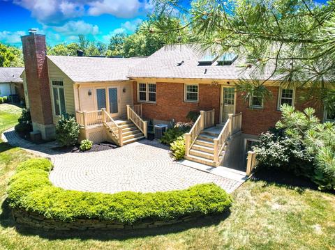 8740 Arcturus Dr, Montgomery, OH 45249 photo 3