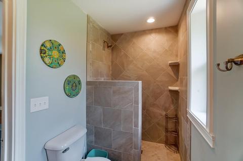 754 Avon Fields Ln, Cincinnati, OH 45229 photo 39