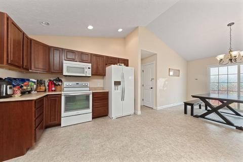 116 Winterberry Rd, Mount Orab, OH 45154 photo 8