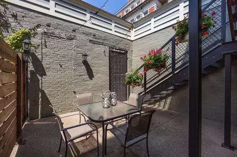 1517 Elm St #B, Cincinnati, OH 45202 photo 32