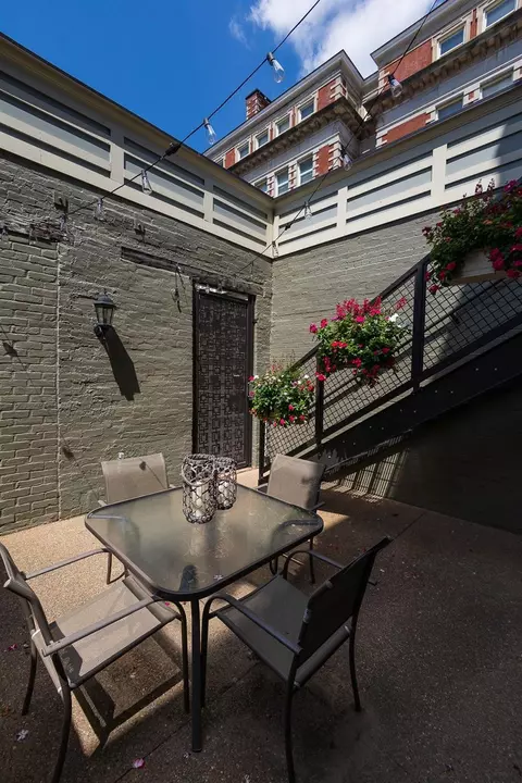 1517 Elm St #B, Cincinnati, OH 45202 photo 27