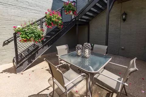 1517 Elm St #B, Cincinnati, OH 45202 photo 29