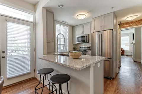 1517 Elm St #B, Cincinnati, OH 45202 photo 6