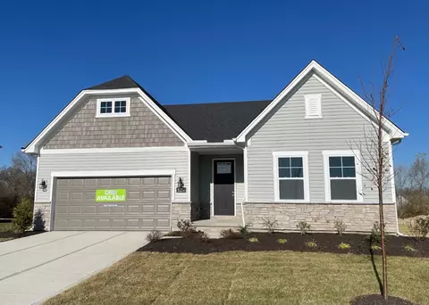 1304 Ellington Ct, Carlisle, OH 45005