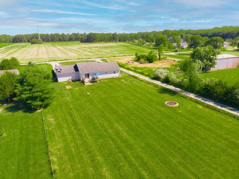 7664 Whitacre Rd, Blanchester, OH 45107 photo 3