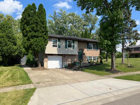 11758 Lassiter Dr, Forest Park, OH 45240 photo 1