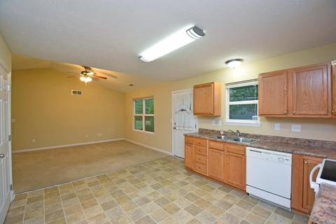 4452 Springfield Ct, Batavia, OH 45103 photo 11