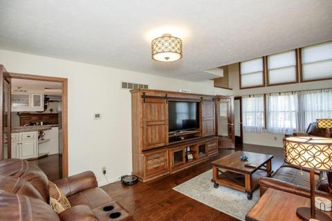 524 Hamblin Dr, Cincinnati, OH 45255 photo 4