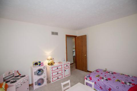 524 Hamblin Dr, Cincinnati, OH 45255 photo 12