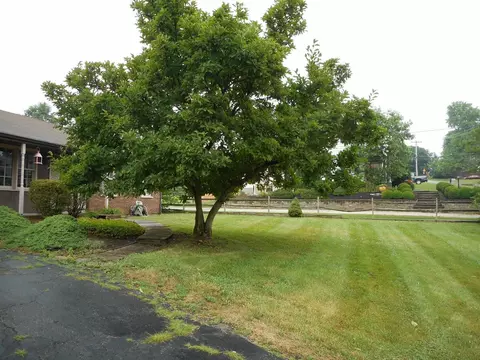 1165 Devils Backbone Rd, Cincinnati, OH 45233 photo 4
