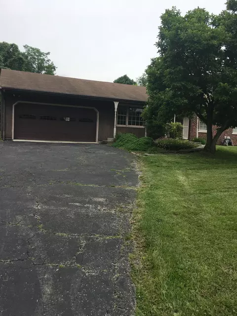 1165 Devils Backbone Rd, Cincinnati, OH 45233 photo 2