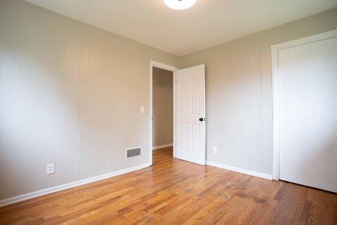 997 Hollytree Dr, Cincinnati, OH 45231 photo 20