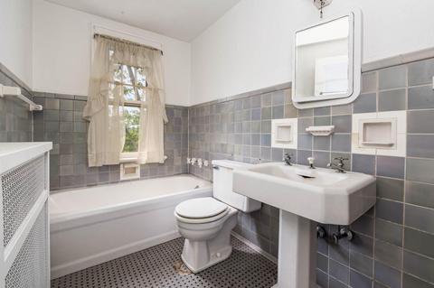 2715 Digby Ave, Cincinnati, OH 45220 photo 18