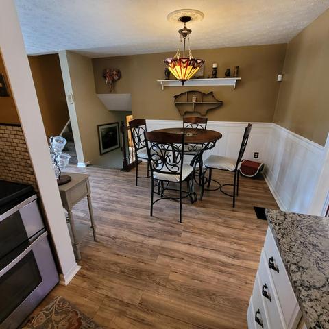 687 Woodgate Rd, Cincinnati, OH 45244 photo 4