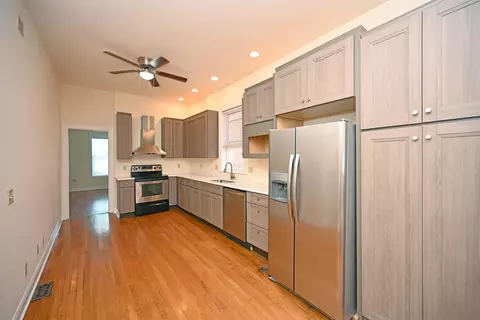 966 Hatch St, Cincinnati, OH 45202 photo 9