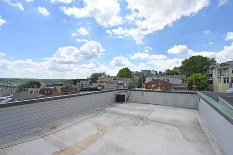 966 Hatch St, Cincinnati, OH 45202 photo 32