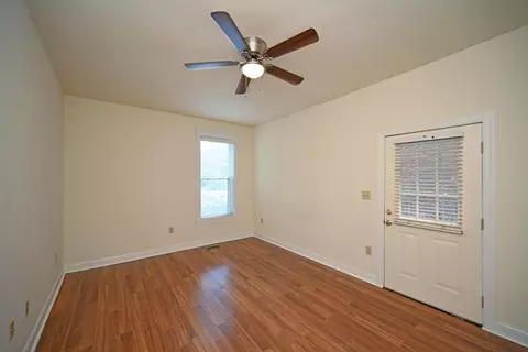 966 Hatch St, Cincinnati, OH 45202 photo 12