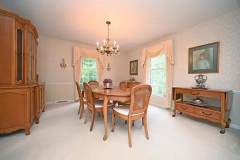 2911 Saddleback Dr, Cincinnati, OH 45244 photo 9