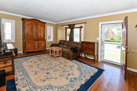 1619 Flora Ave, Cincinnati, OH 45231 photo 2
