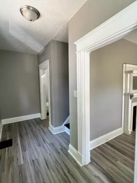 5921 Kenneth Ave, Cincinnati, OH 45224 photo 8