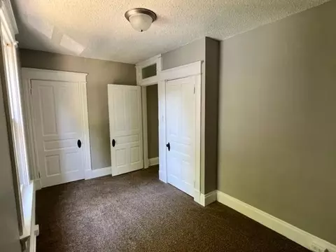 5921 Kenneth Ave, Cincinnati, OH 45224 photo 16
