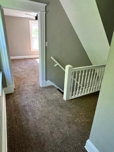 5921 Kenneth Ave, Cincinnati, OH 45224 photo 12